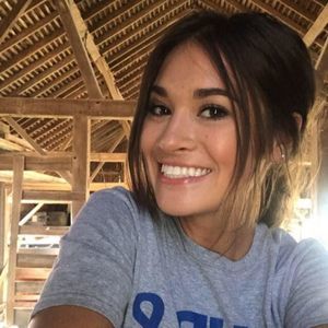 Meet your Posher, Emily